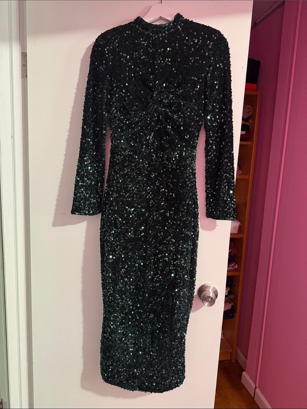 Emerald Sequin Long-Sleeve Midi Dress